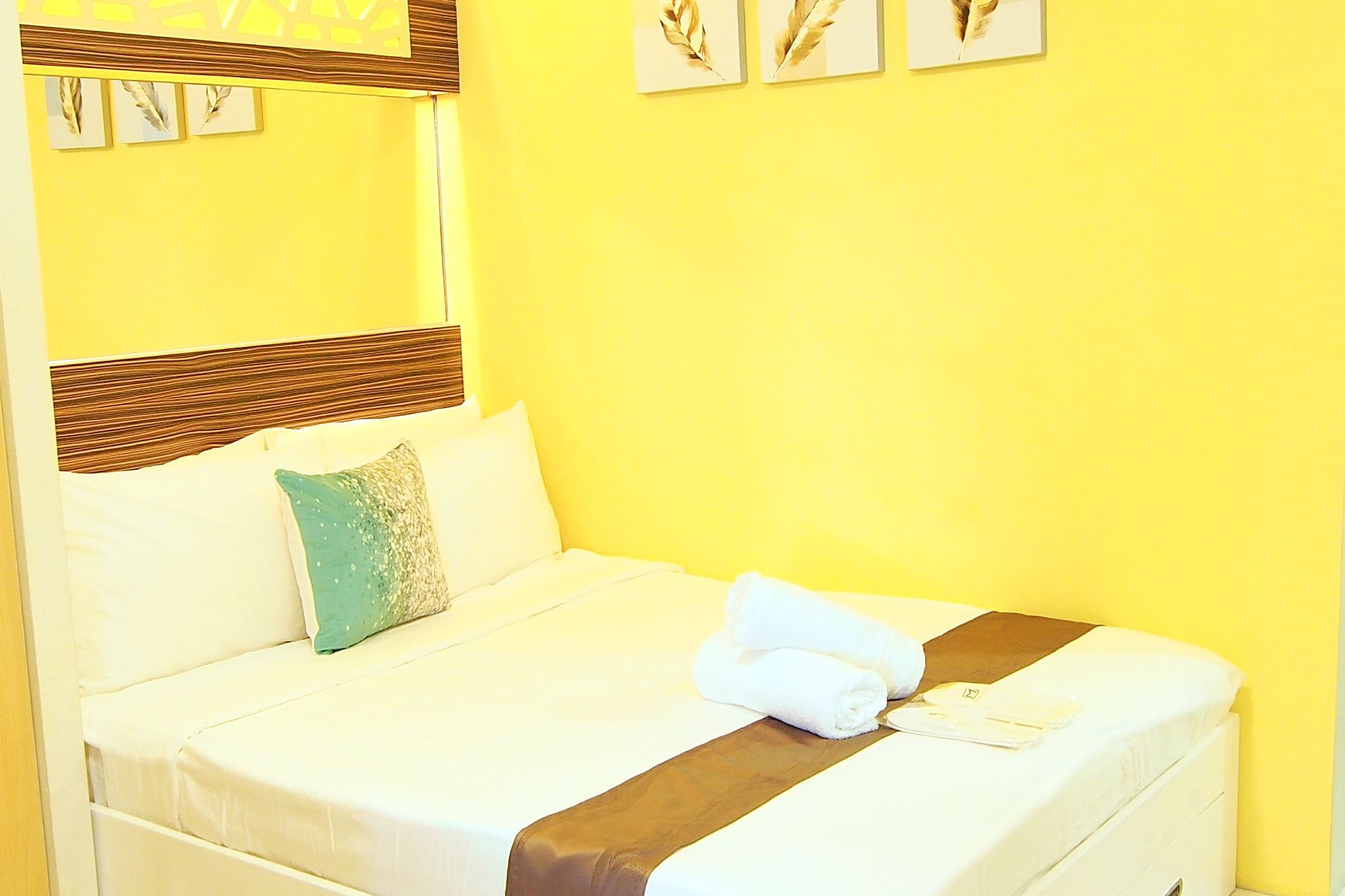 Marton Suites Davao City Exterior foto